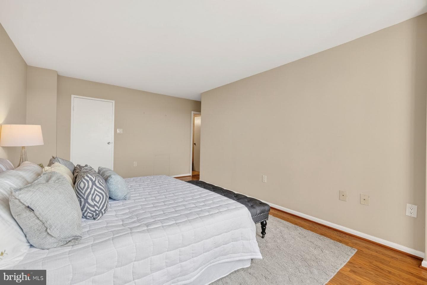 10401 Grosvenor Place #1327 photo 22