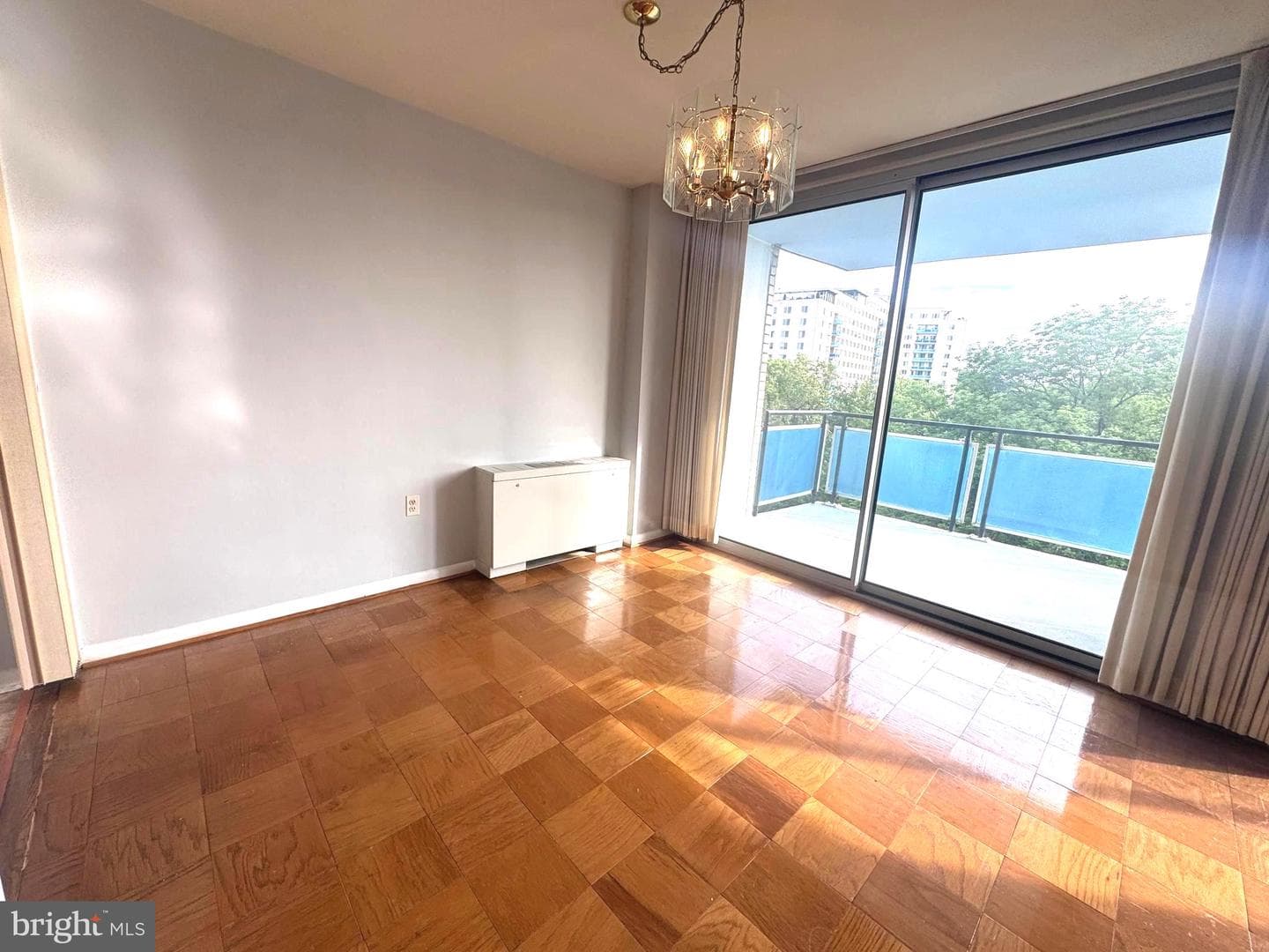 10500 Rockville Pik #614 photo 3