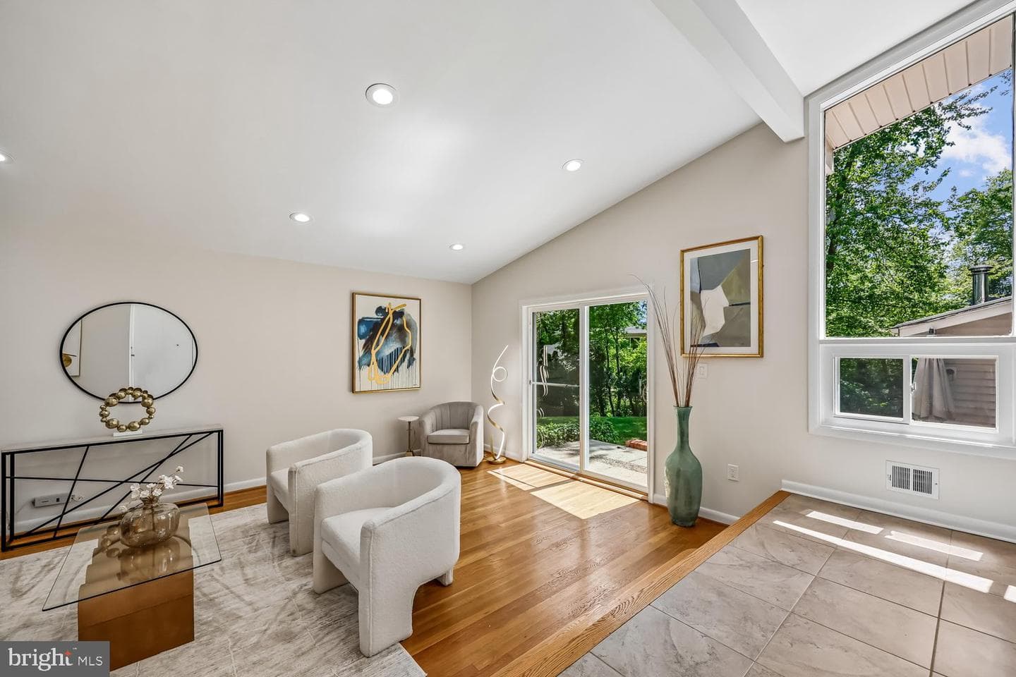 300 Gilsan Ct photo 36