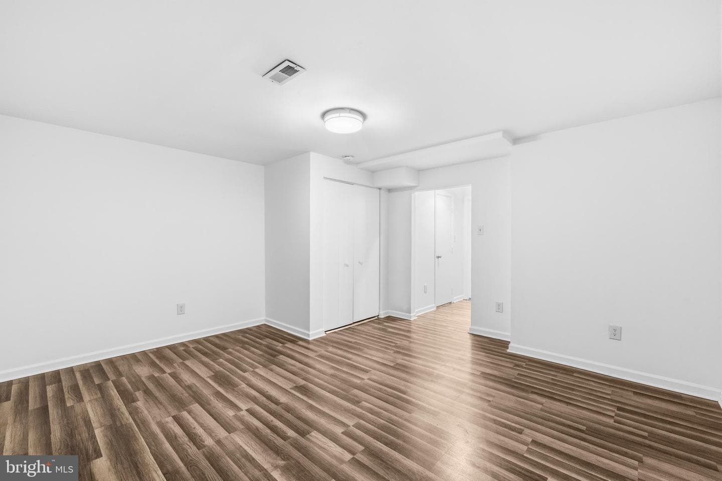 13602 Ambassador Drive #13602 photo 23