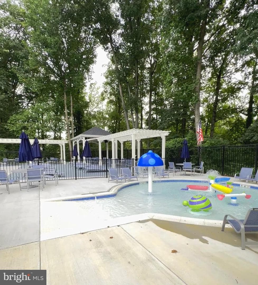 6211 Yorkshire Terrace photo 42