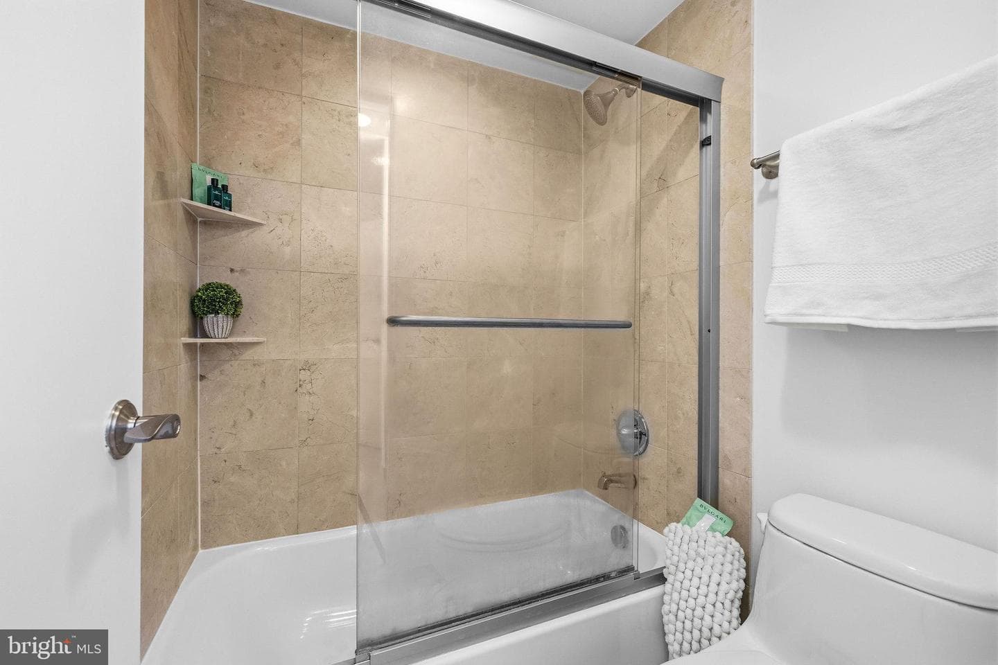 7333 New Hampshire Avenue #608 photo 26