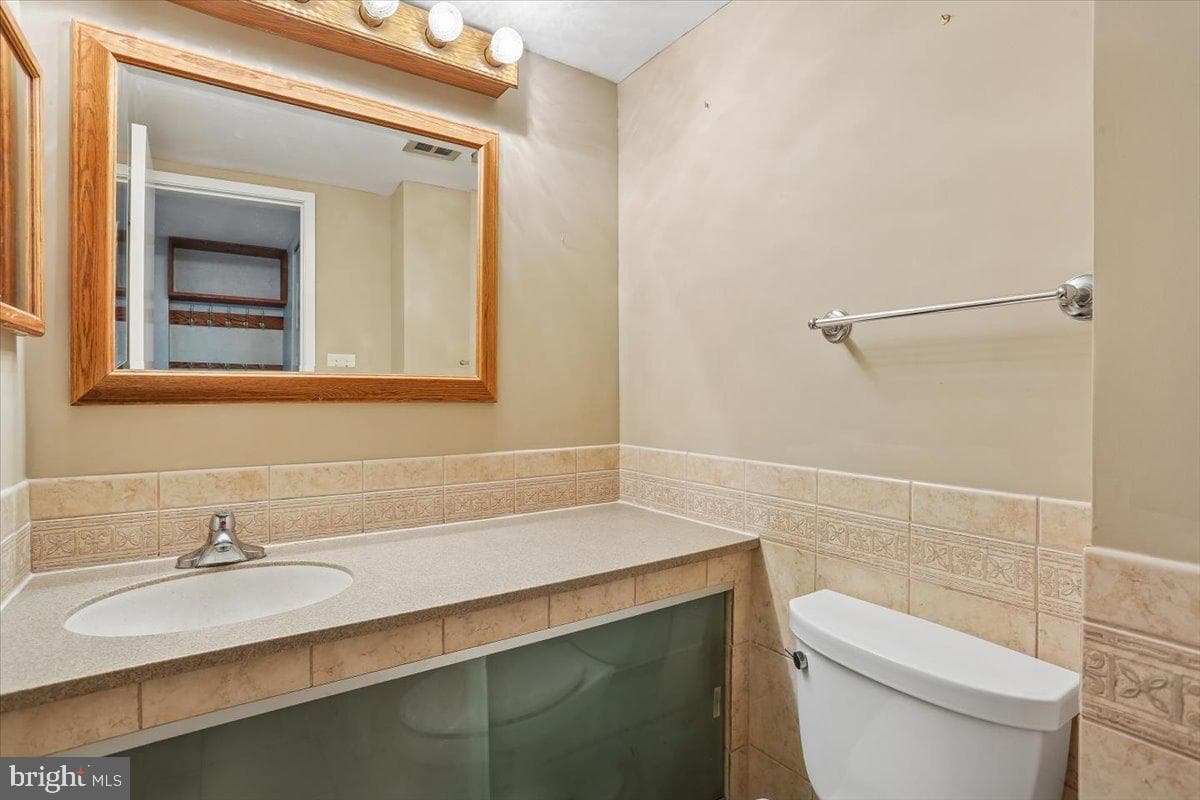 8174 Inverness Ridge Road photo 7