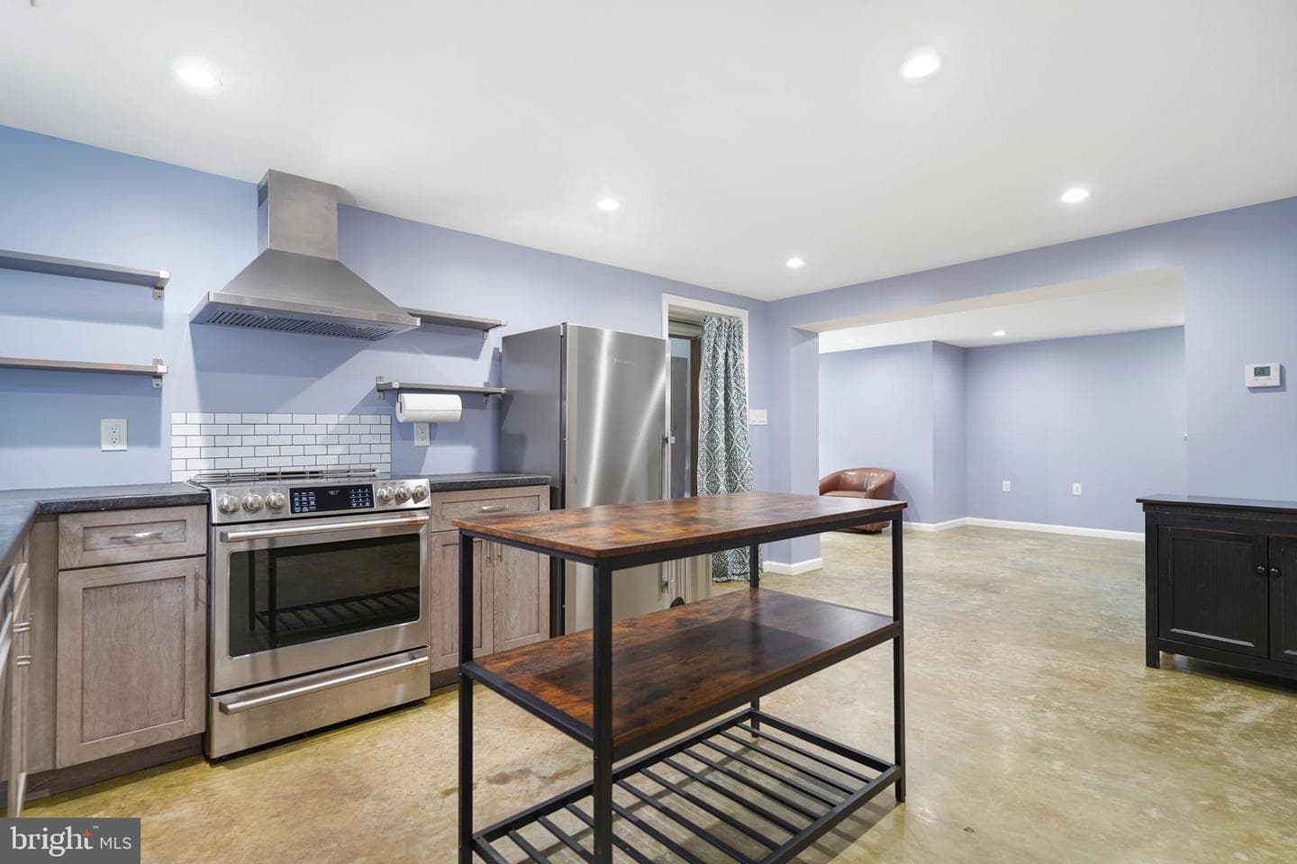 8209 Flower Avenue photo 34