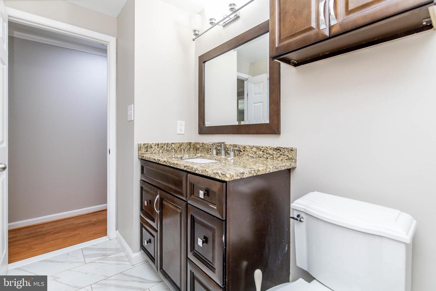 15613 Wembrough St photo 17