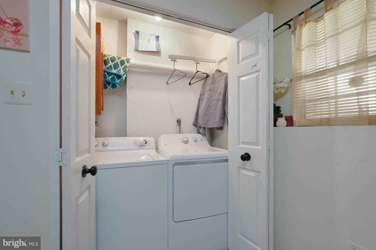 2329 Massanutten Drive photo 32