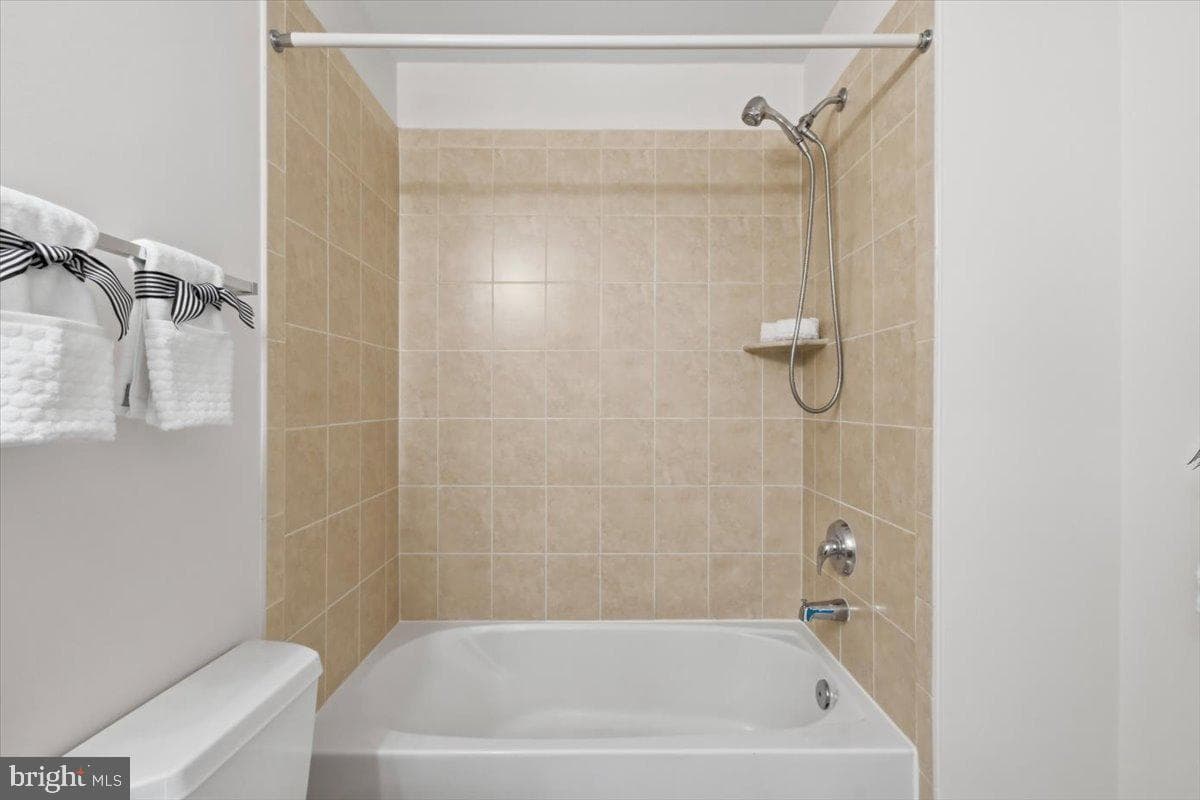 1006 Heritage Fields Avenue photo 41