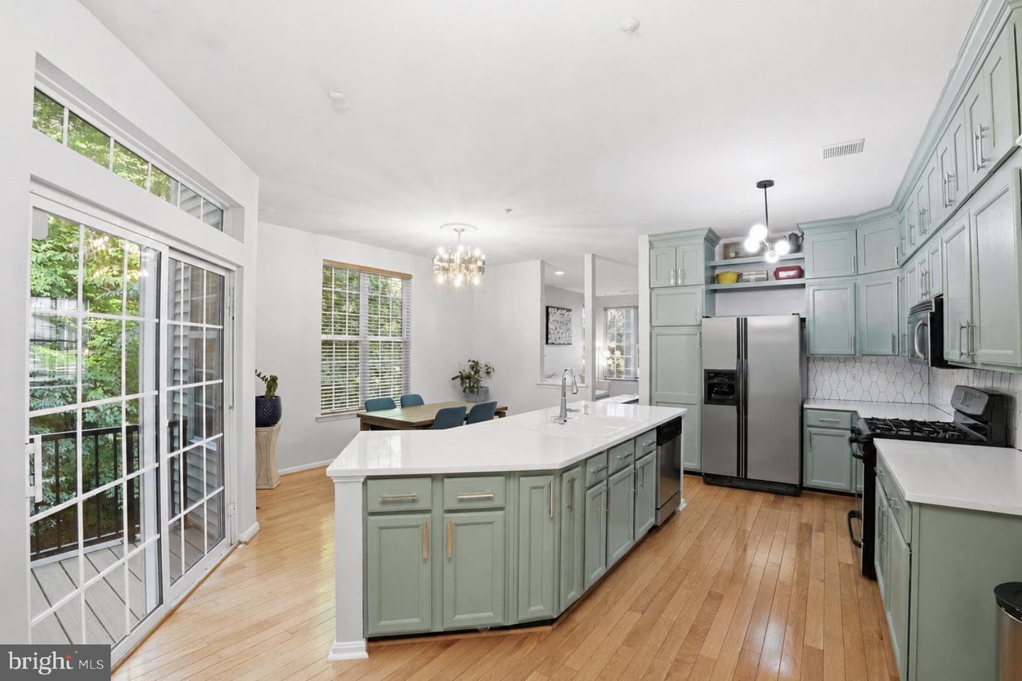 19466 Caravan Drive photo 6