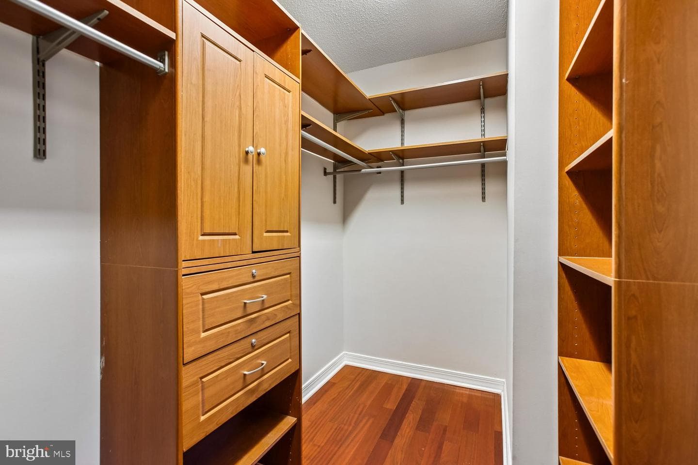 5809 Nicholson Lane #1001 photo 36