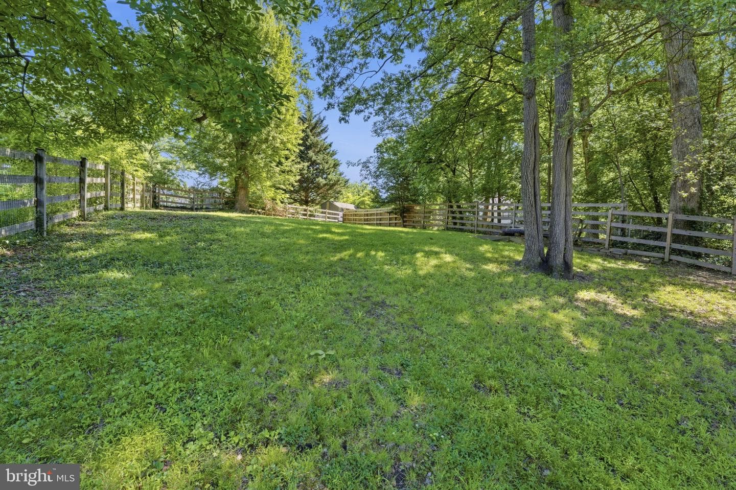 611 Mississippi Avenue photo 80