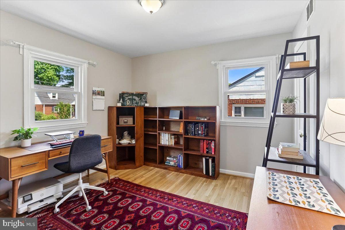 1504 Crest Road photo 19