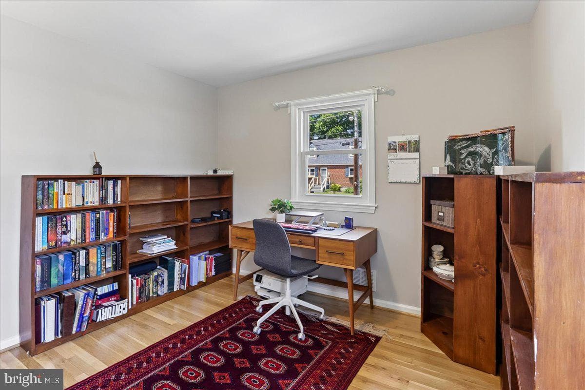 1504 Crest Road photo 20