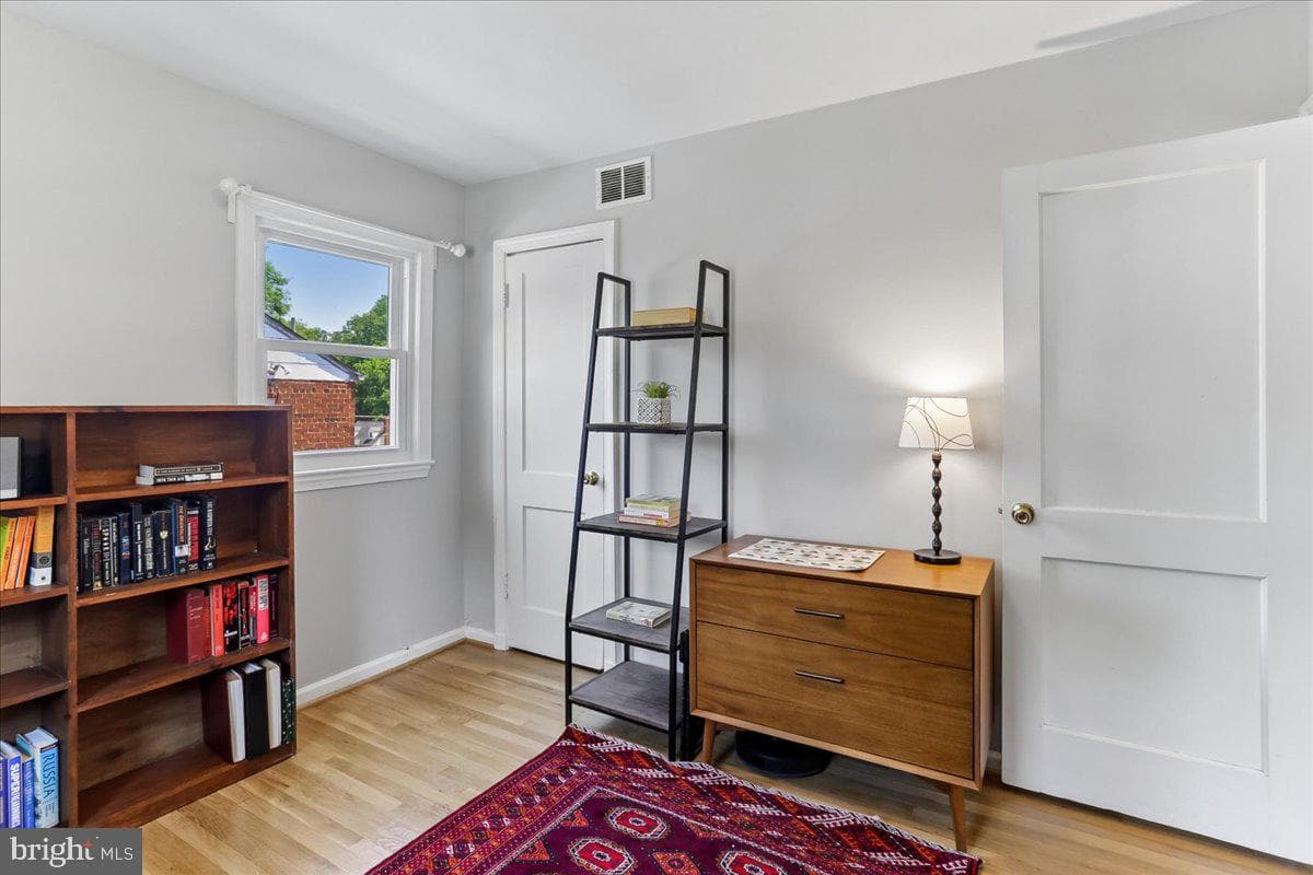 1504 Crest Road photo 22