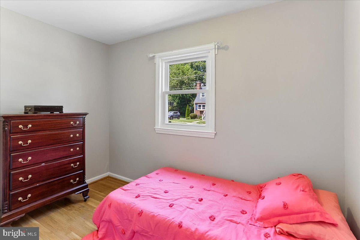 1504 Crest Road photo 23