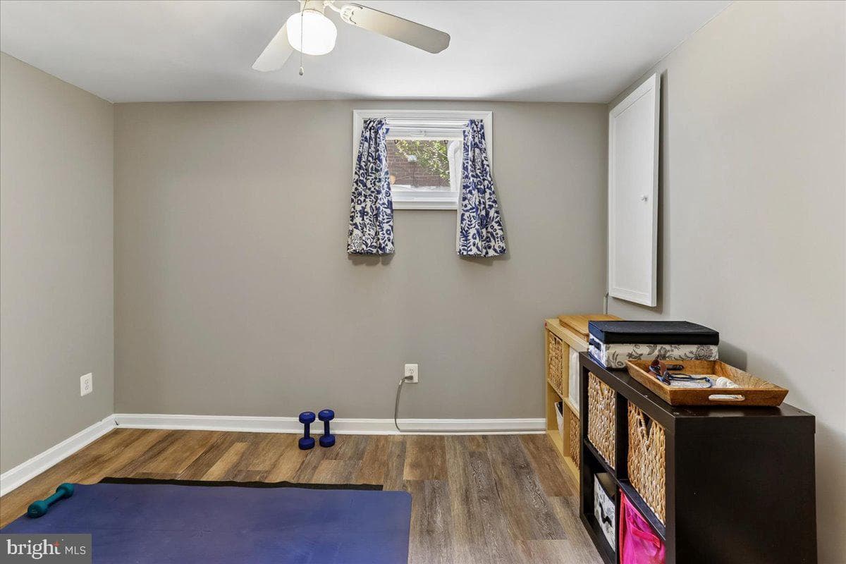 1504 Crest Road photo 35