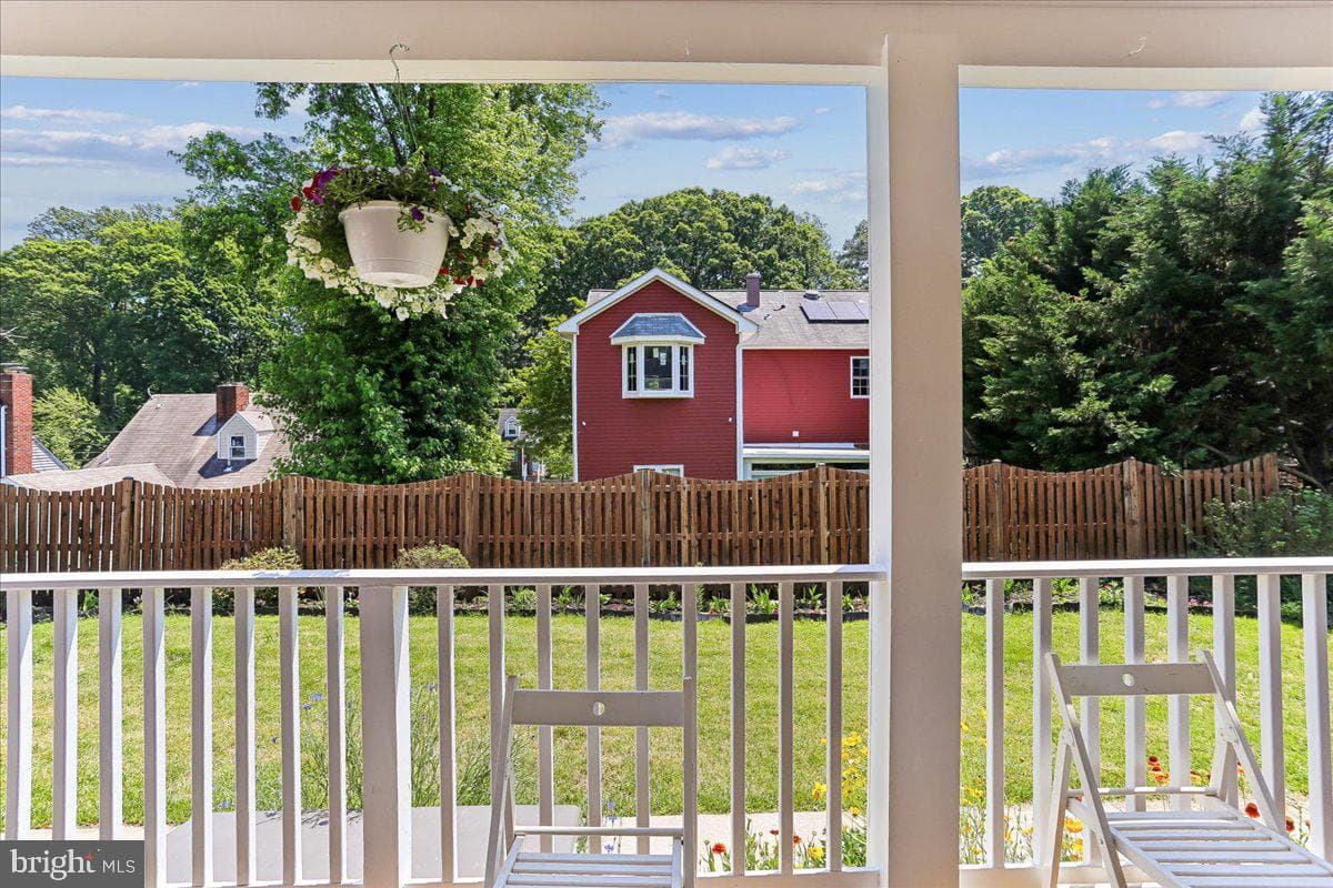 1504 Crest Road photo 47