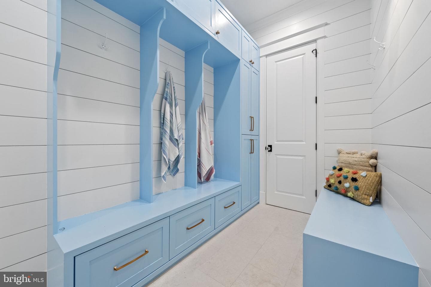 5901 Melvern Drive photo 4