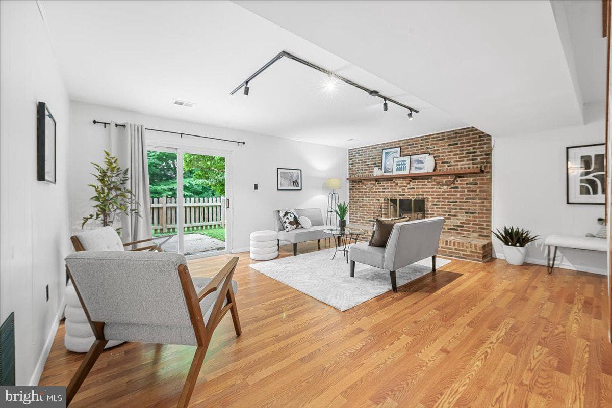 14407 Briarwood Terrace photo 25
