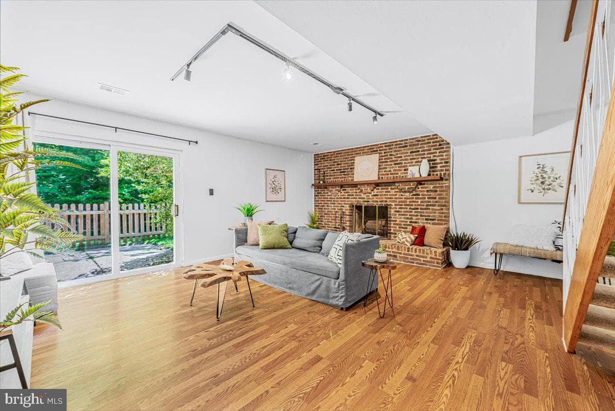 14407 Briarwood Terrace photo 8