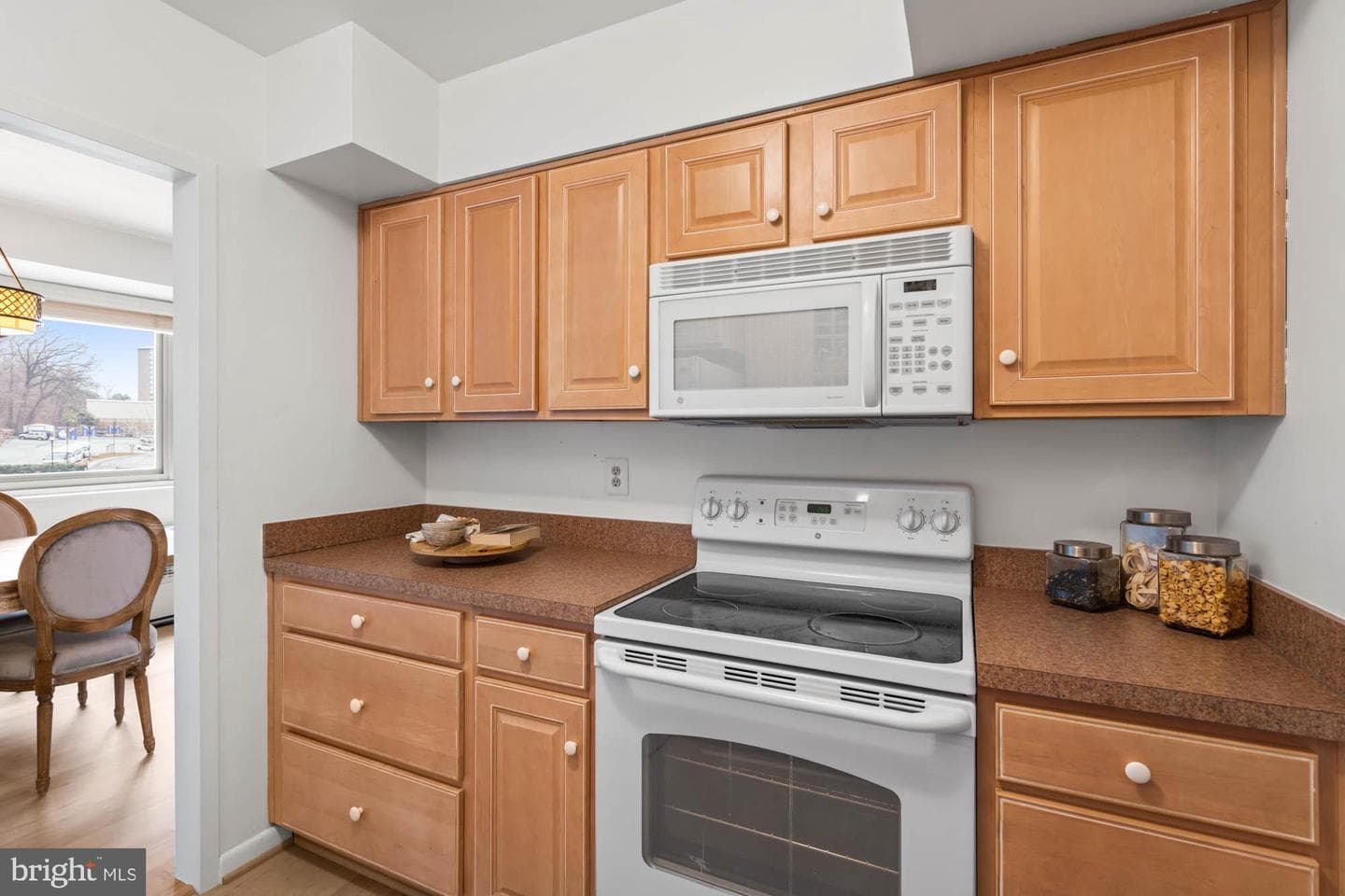 5100 Dorset Avenue #111 photo 24