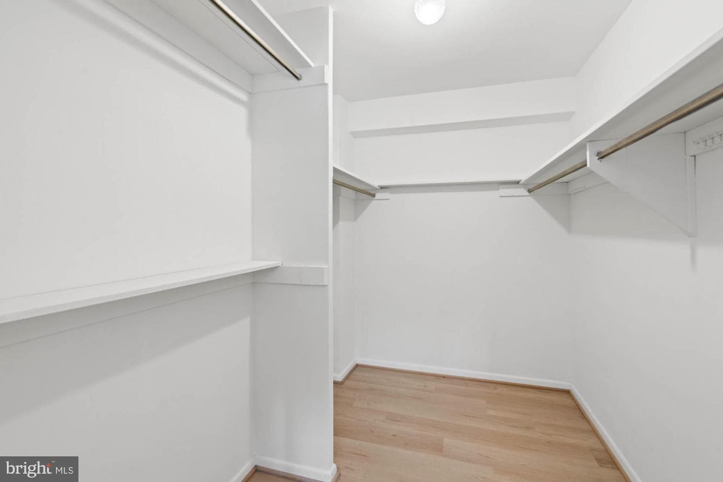 5100 Dorset Avenue #111 photo 34
