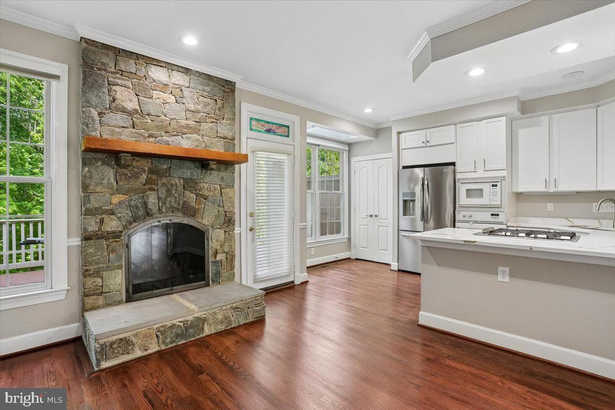 222 Blaze Climber Way photo 12