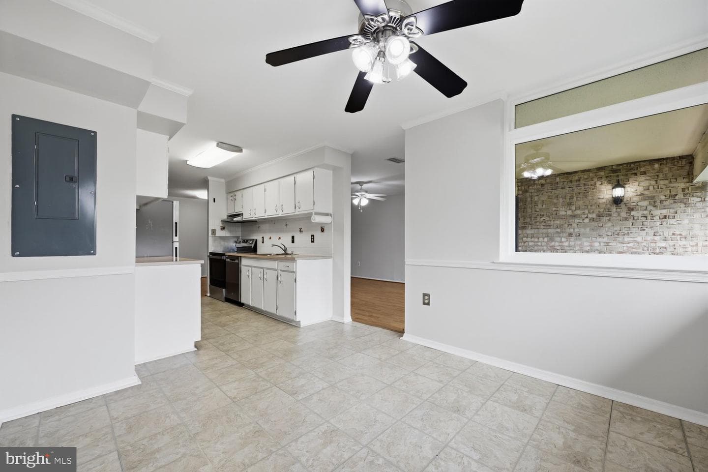 421 Christopher Avenue #14 photo 36