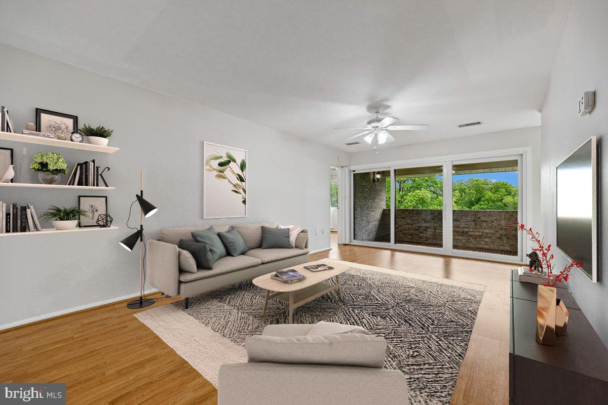 421 Christopher Avenue #14 photo 7