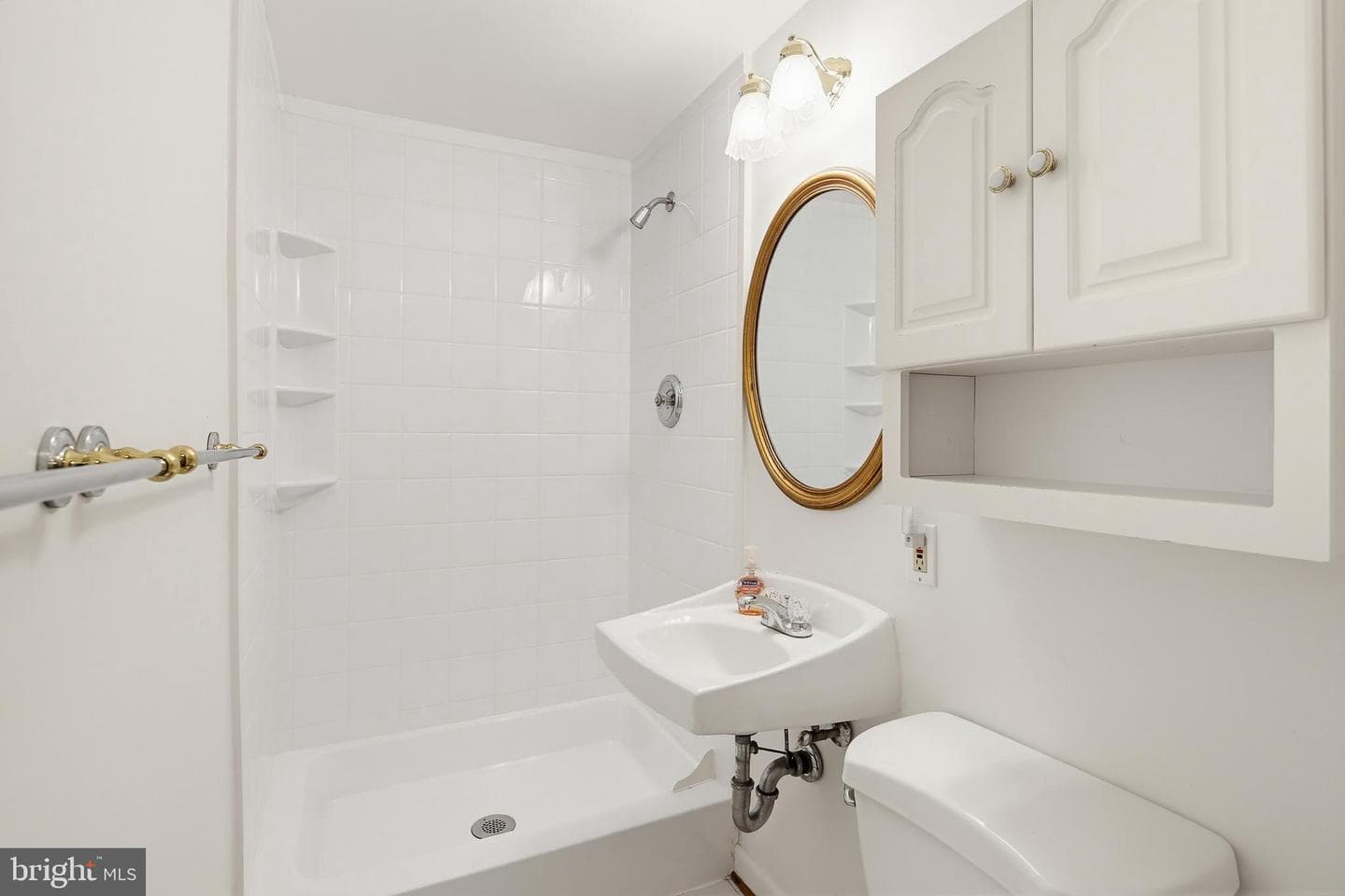 504 Waterford Road photo 45