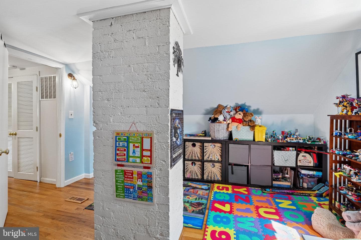 905 Robin Road photo 24
