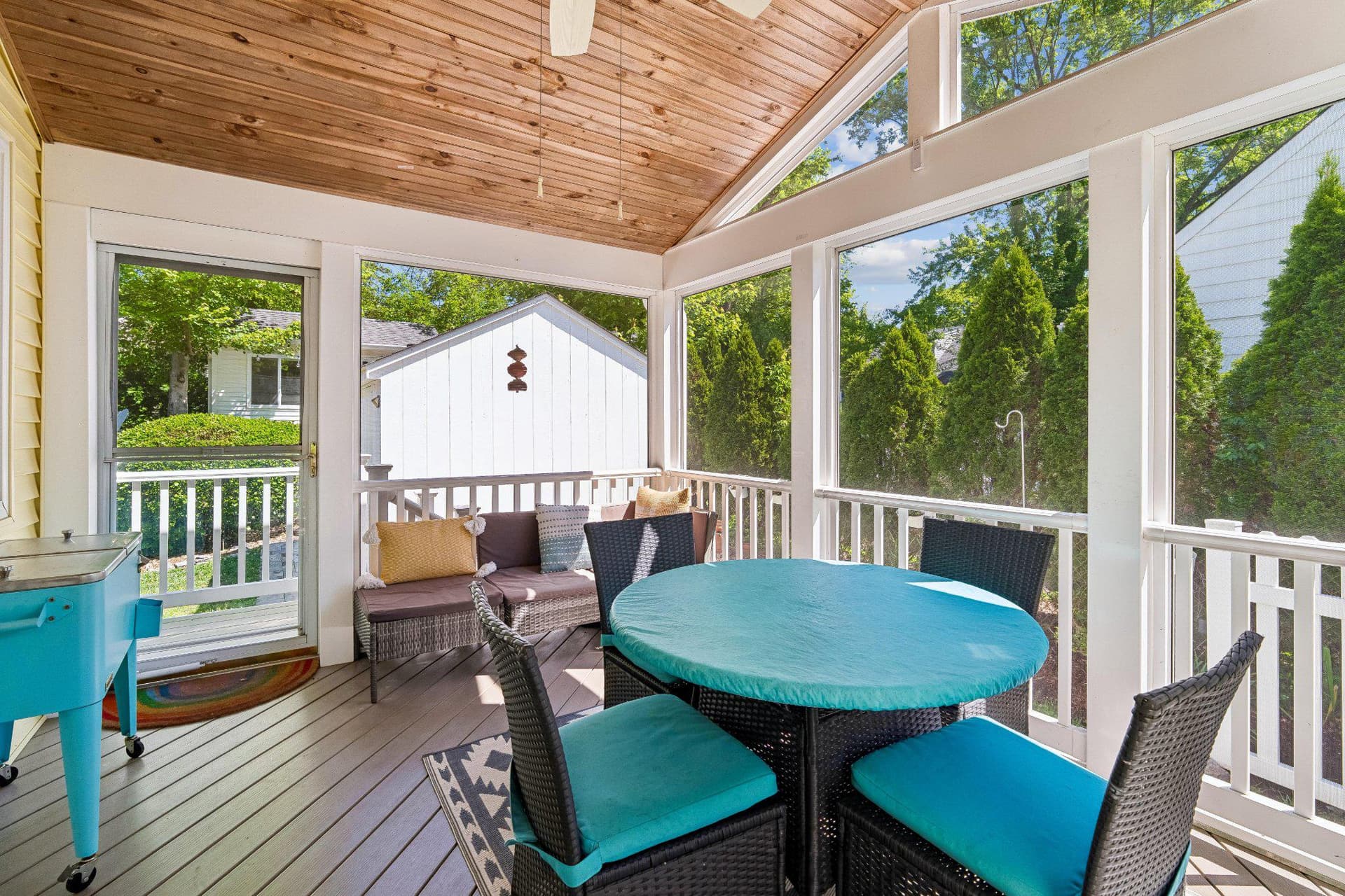 905 Robin Road photo 29