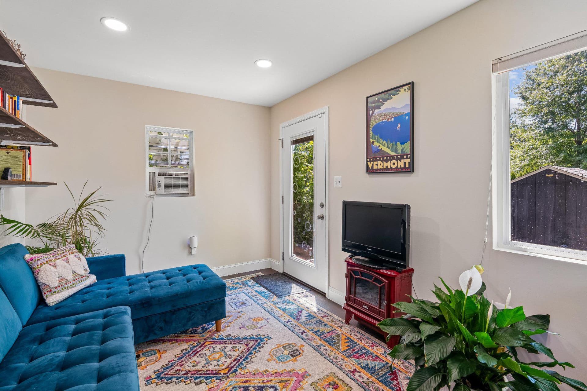 905 Robin Road photo 34