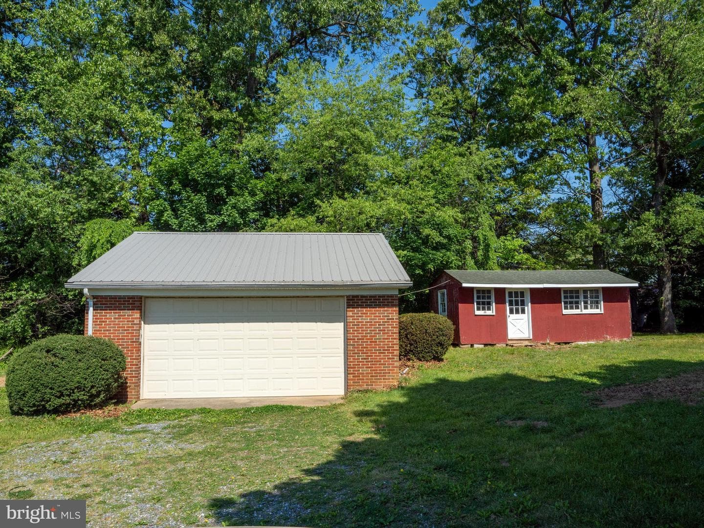 26906 Clarksburg Road photo 3