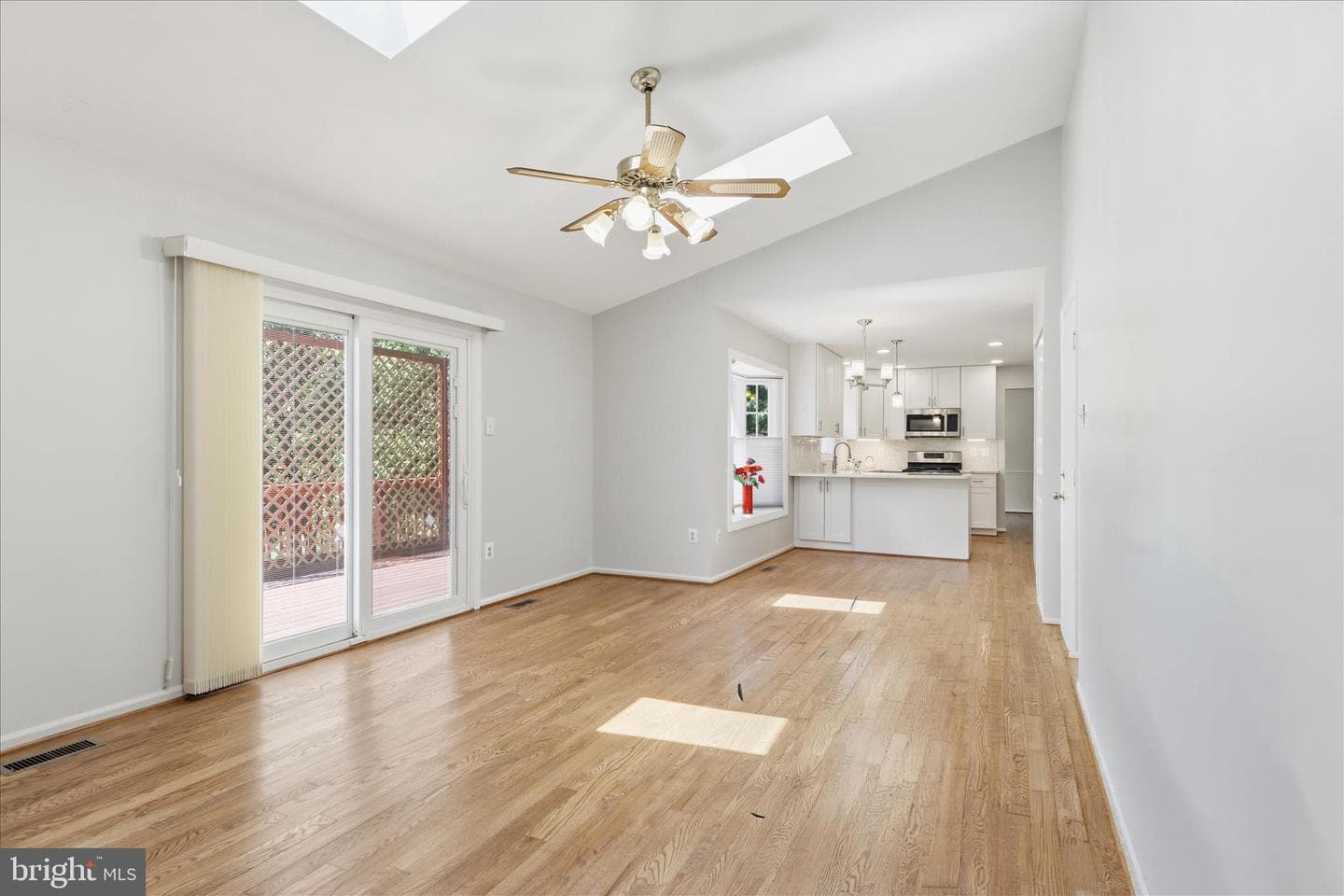 8615 Aqueduct Road photo 19