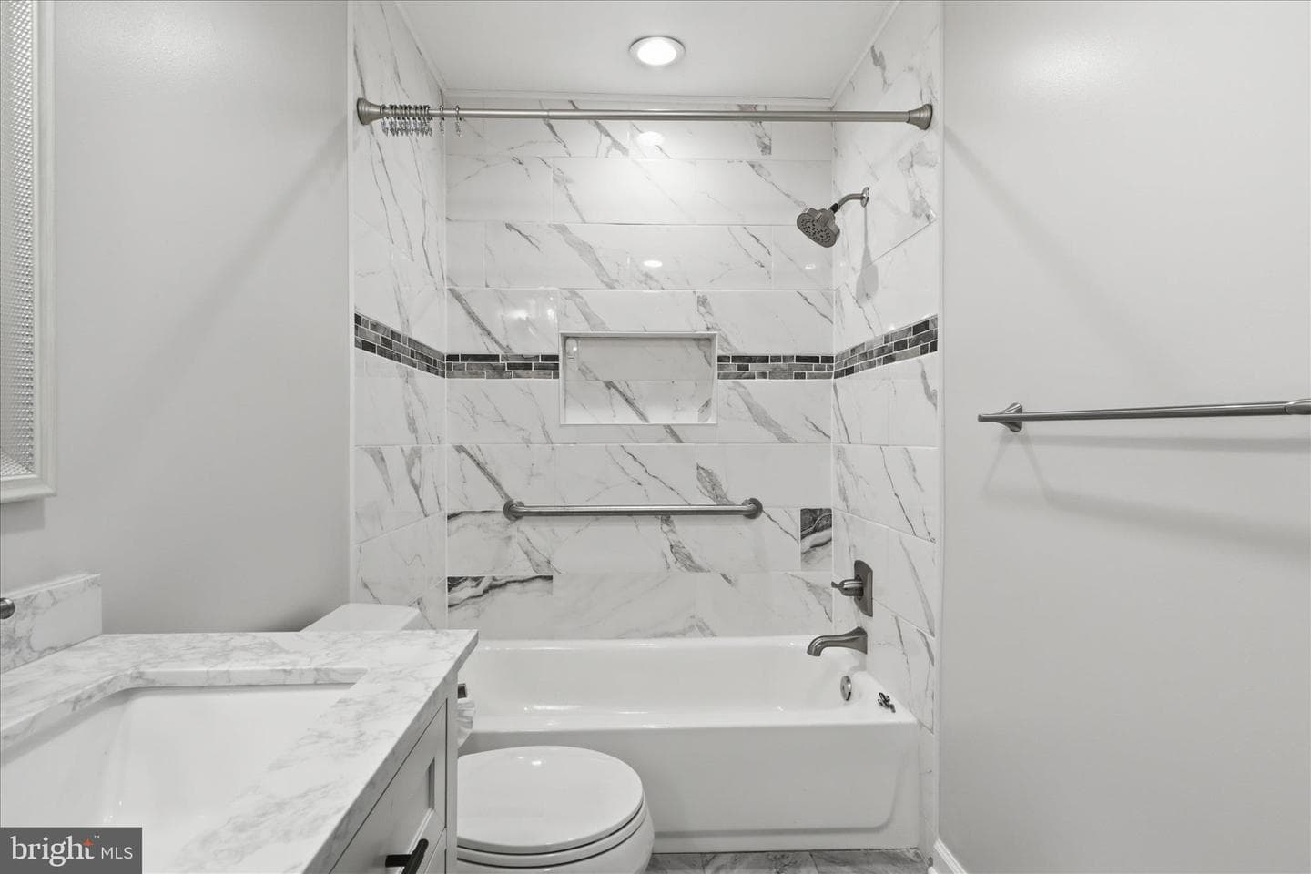 8615 Aqueduct Road photo 28