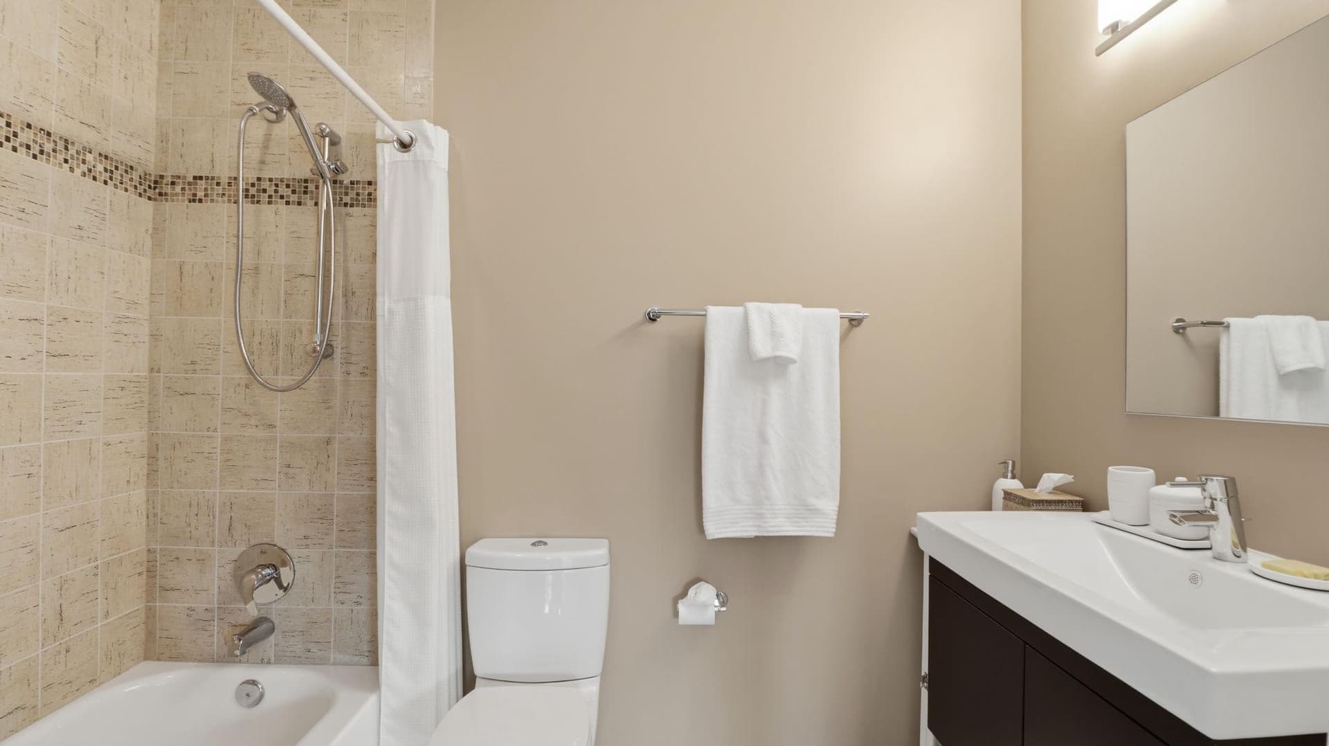 3204 Carnegie Hall Circle photo 18