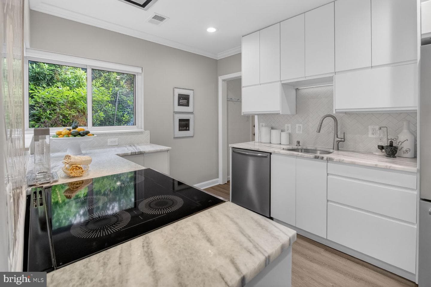3305 W Coquelin Terrace photo 12