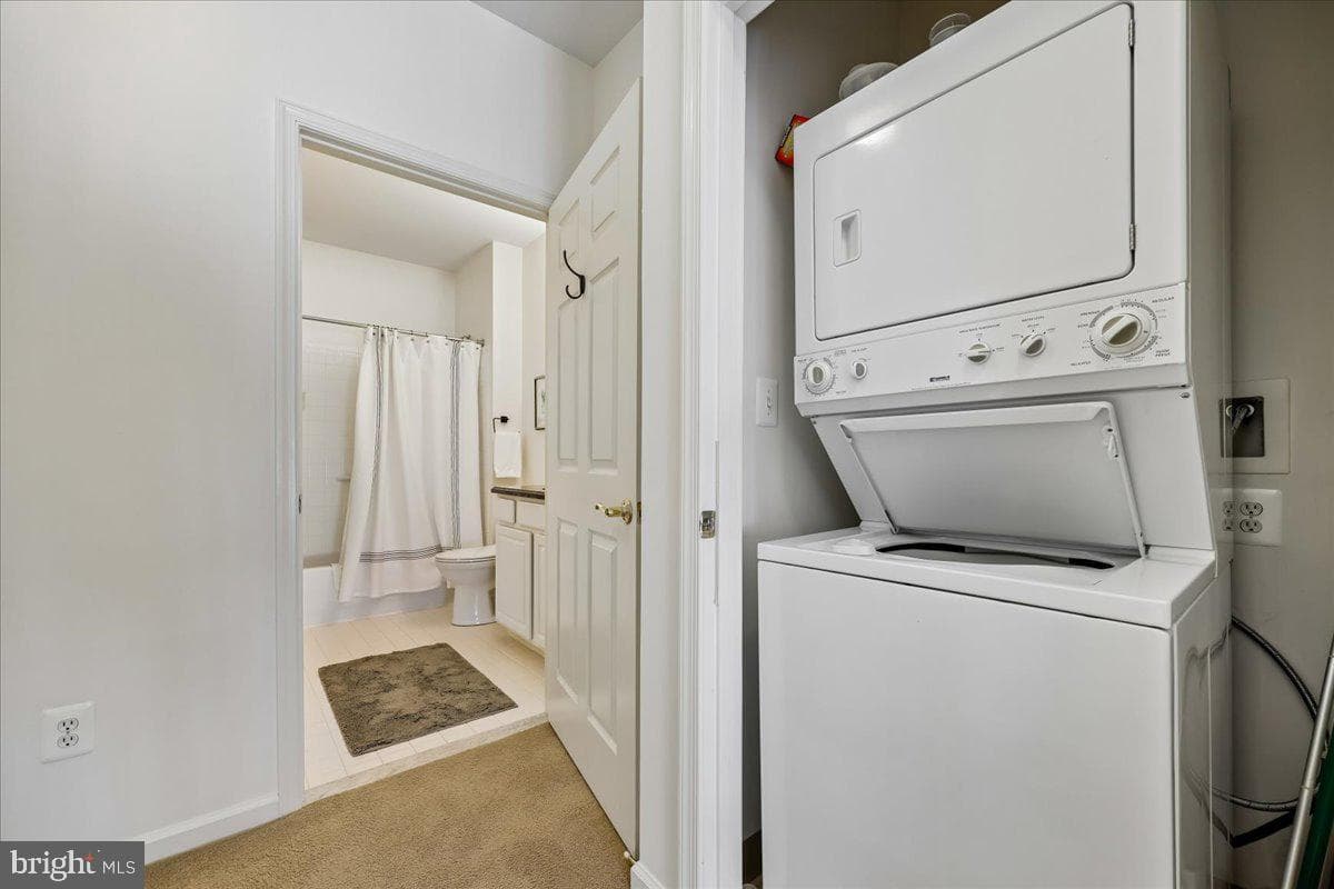 310 High Gables Drive #307 photo 27