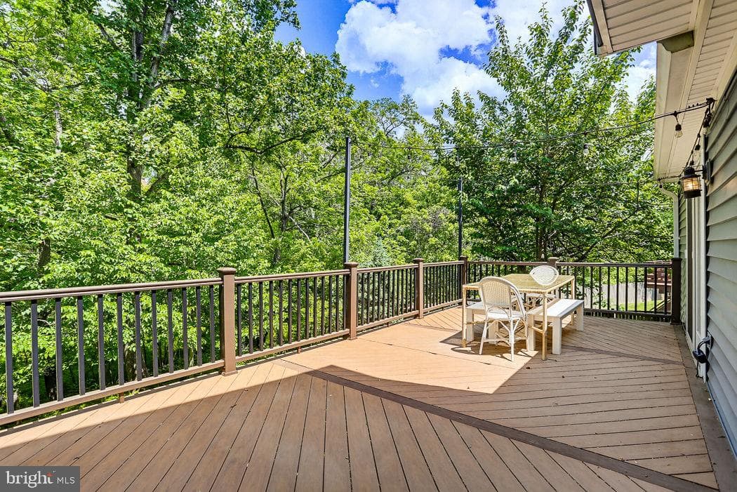 8 Bouldercrest Court photo 40