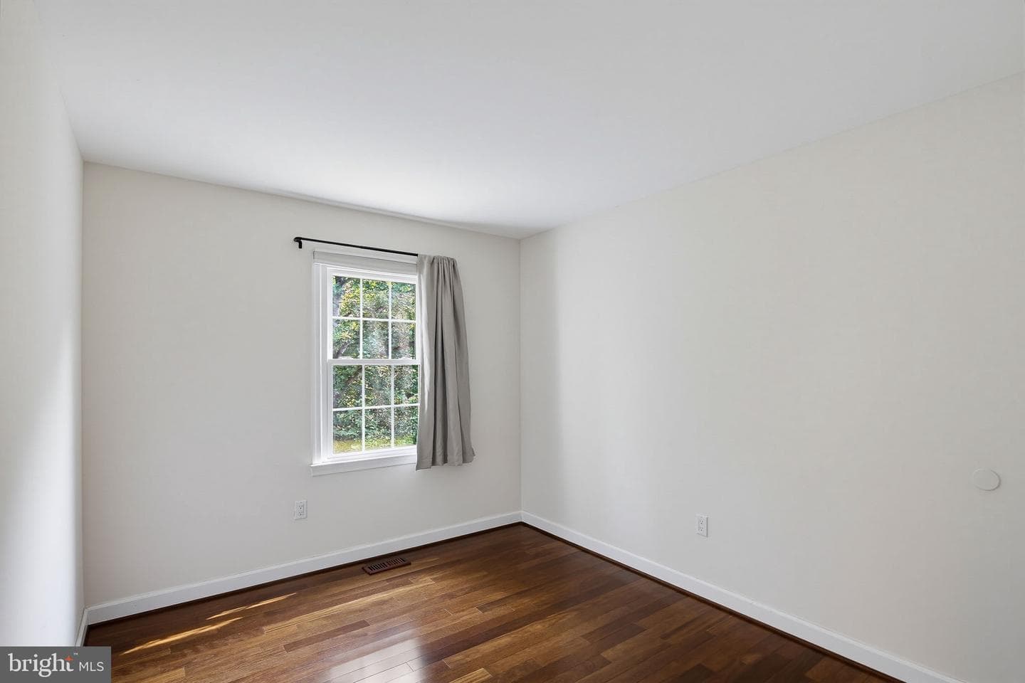 8 Bouldercrest Court photo 47