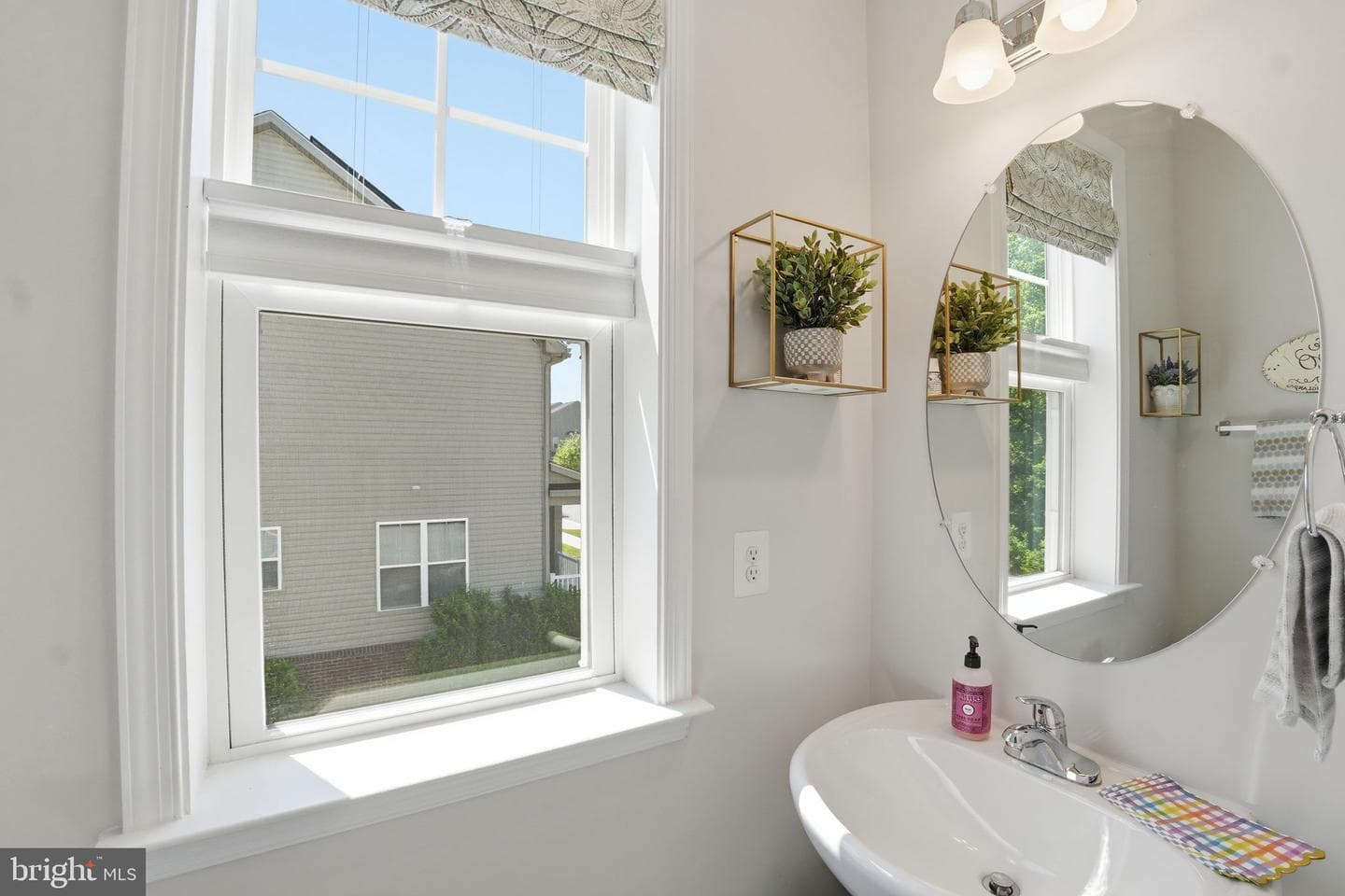 16114 Coolidge Avenue photo 14