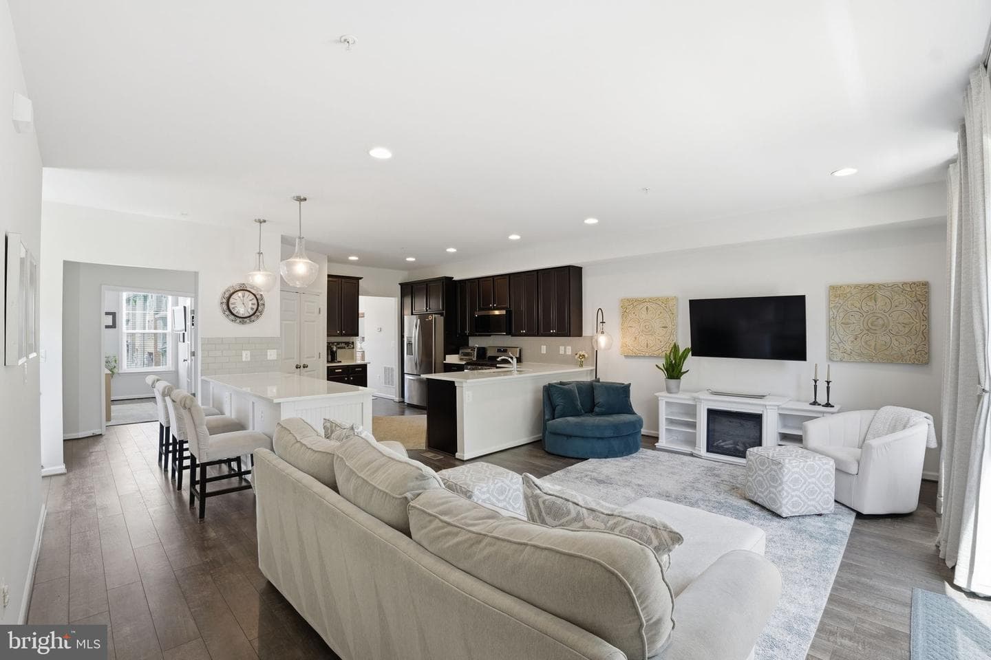 16114 Coolidge Avenue photo 9