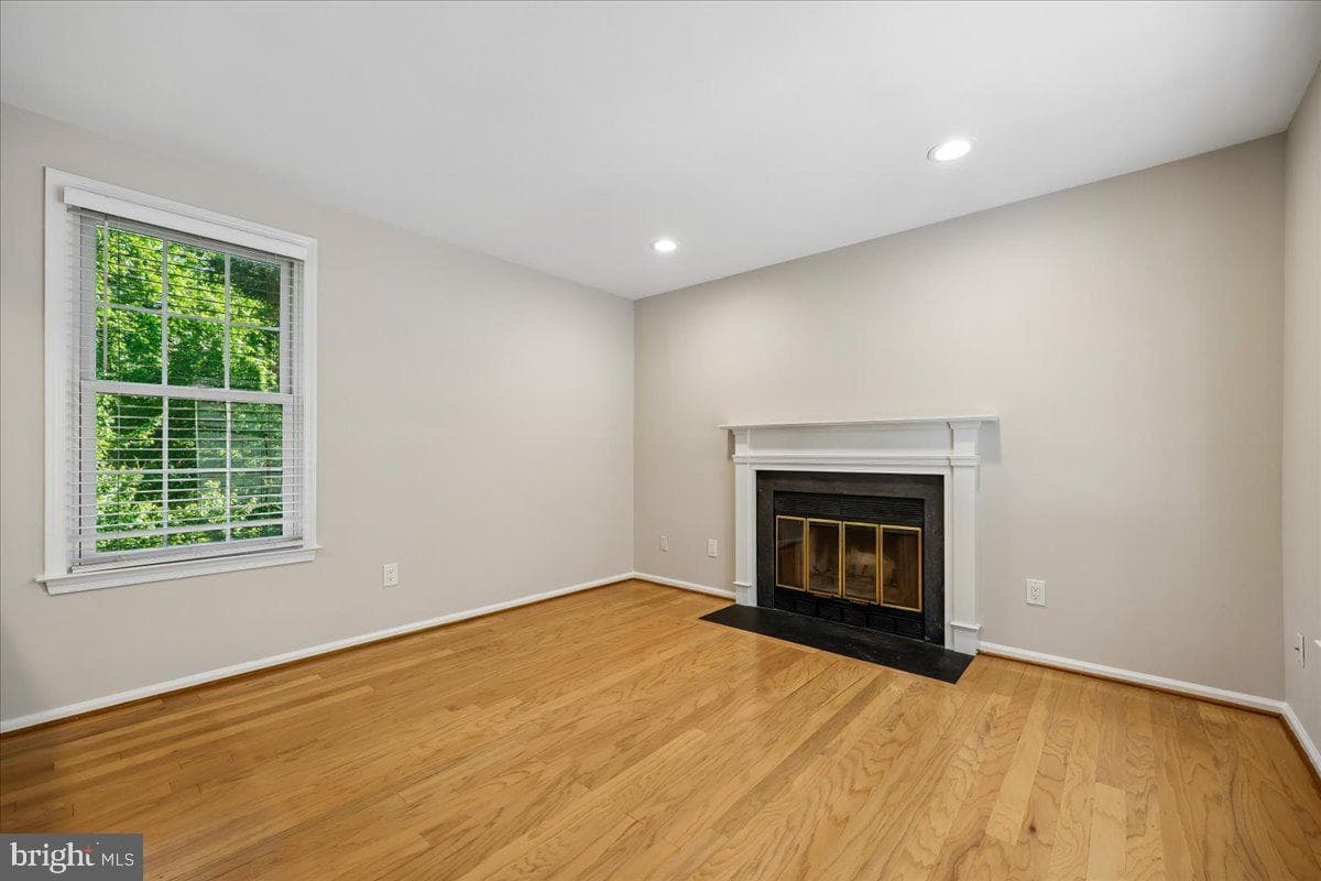 5717 Brewer House Circle #202 photo 17