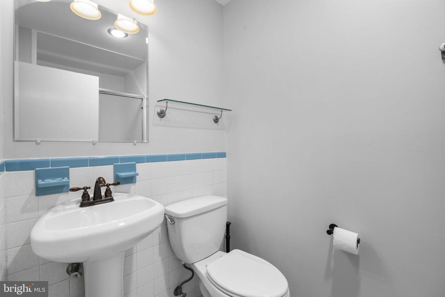 17512 Princess Anne Dr photo 29