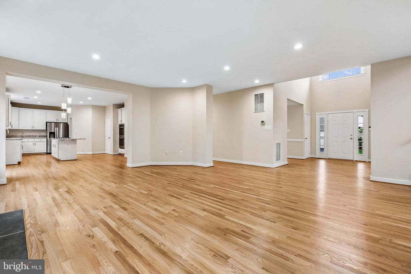 14226 Floral Park Drive photo 14