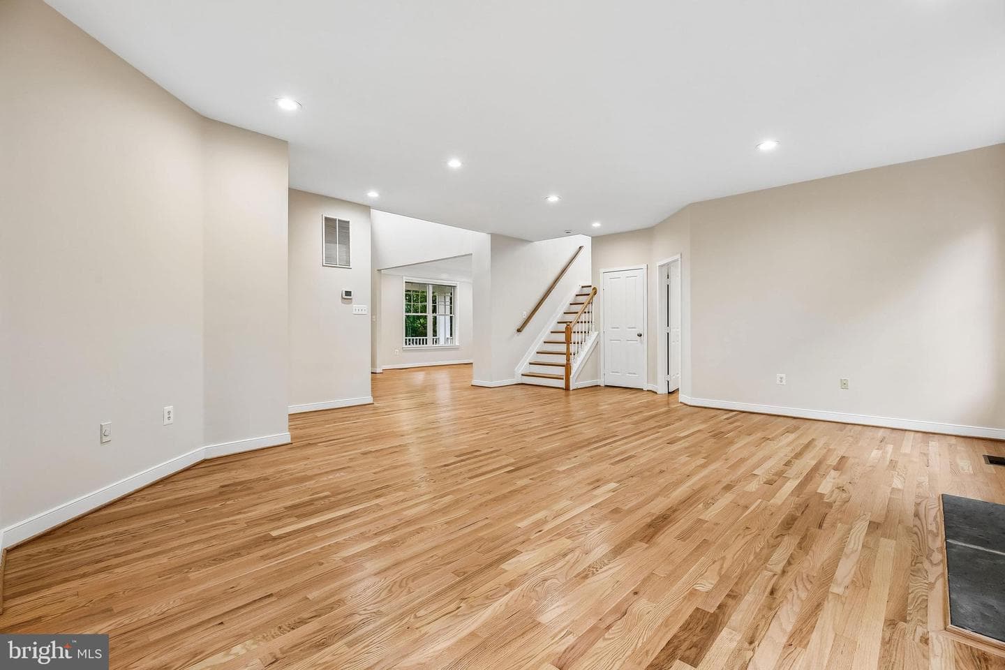 14226 Floral Park Drive photo 16