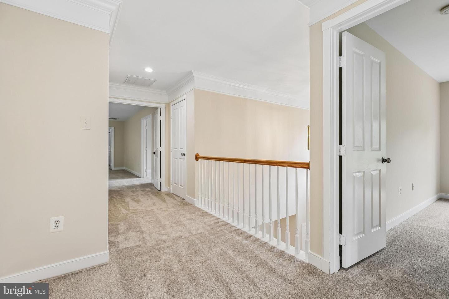 14226 Floral Park Drive photo 37