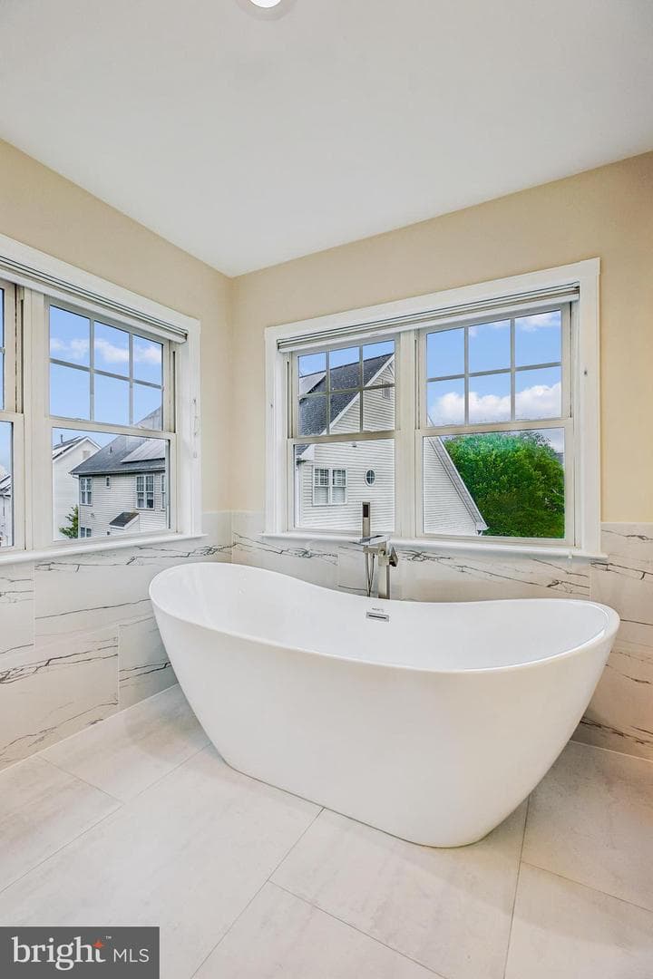14226 Floral Park Drive photo 45