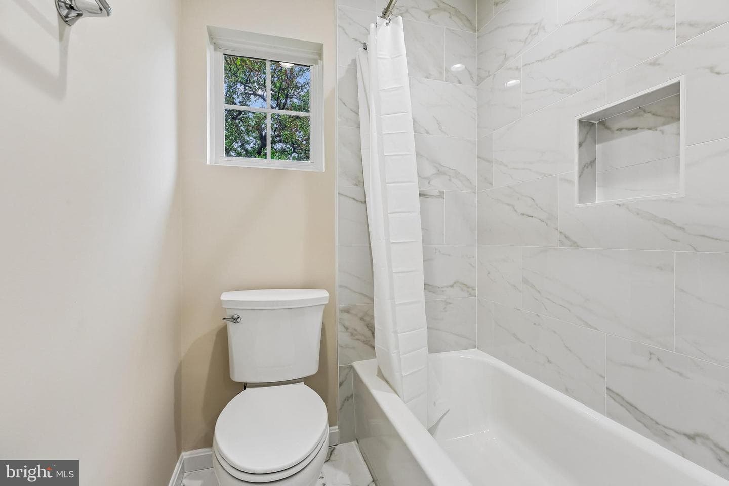 14226 Floral Park Drive photo 54