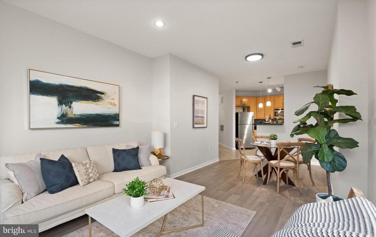 1201 East West Highway #212, Silver Spring